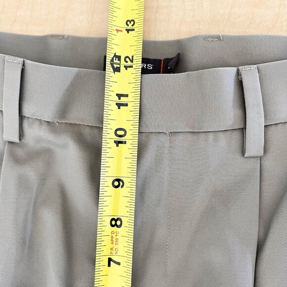 Dockers D4 Men's Khaki Pants Size 34x30 Classic Pleated Front Straight Mid Rise - Picture 10 of 11